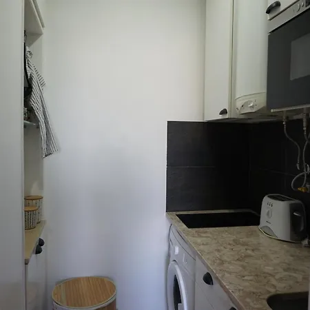 Alfama Facing Riverside Front דירה *